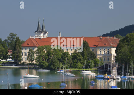 Herzogliche bayerische Brauerei der Abtei Tegernsee, Tegernsee am Tegernsee, Tegernseer Tal, Oberbayern, Bayern, Süddeutschland, Deutschland, Stockfoto