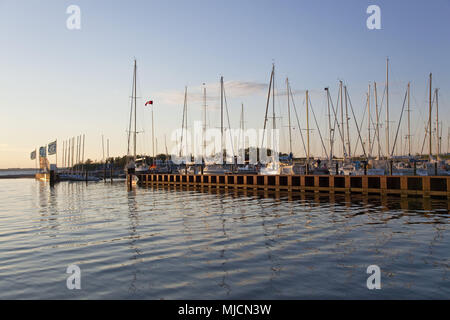 Hafen in Niendorf an der Ostsee, in der Nähe von Timmendorfer Strand, Schleswig Holstein, Norddeutschland, Deutschland, Stockfoto