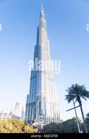 Dubai, Burj Khalifa Tower (828 Meter) ist das weltweit höchste Gebäude. Stockfoto