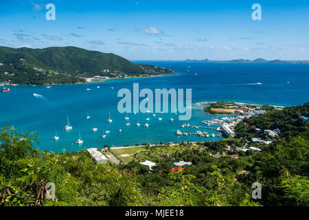 Blicken Sie über Roadtown, Tortola, Britische Jungferninseln Stockfoto