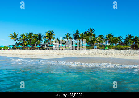 Weltberühmte Grace Bay Beach, Providenciales, Turks- und Caicosinseln Stockfoto