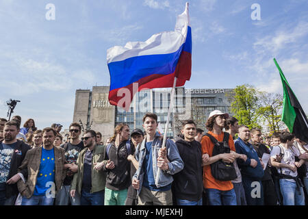 Moskau, Moskau, Russland. 5 Mai, 2018. Demonstration gegen Putin in Puschkin-platz in Moskau. Credit: Celestino Arce/ZUMA Draht/Alamy leben Nachrichten Stockfoto