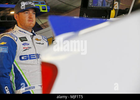 Dover, Delaware, USA. 5 Mai, 2018. Ty Dillon (13) hängt heraus in der Garage während der Praxis für die AAA 400 Antrieb für Autismus in Dover International Speedway in Dover, Delaware. Quelle: Chris Owens Asp Inc/ASP/ZUMA Draht/Alamy leben Nachrichten Stockfoto