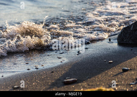 Ein Blick auf den See, Ufer, mit Details von Sands, große und Lit Stockfoto