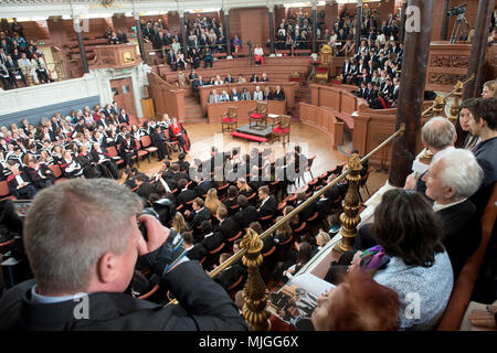 Der Grad Tag in Oxford, erhalten Sie eine Qualifizierung von einem der besten Universitäten der Welt. ein Tag der Freude und der Fotos, Feier und Stolz Stockfoto