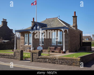 Das Klubhaus der Carnoustie Damen Golf Club auf Links Parade direkt gegenüber Carnoustie Links Championship Golfplatz, Angus, Schottland. Stockfoto