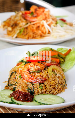 Gebratener Reis. Teil einer Serie von neun asiatischen Speisen. Stockfoto