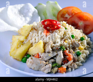 Gebratener Reis. Teil einer Serie von neun asiatischen Speisen. Stockfoto