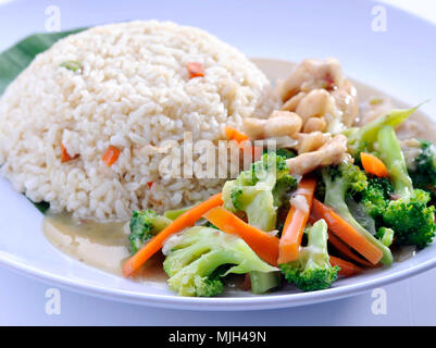 Gebratener Reis. Teil einer Serie von neun asiatischen Speisen. Stockfoto