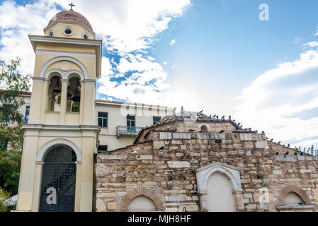 Kirche von Pantanassa (Aslo genannt Entschlafung der Gottesgebärerin) auf dem Monastiraki Platz in Athen, Griechenland Stockfoto