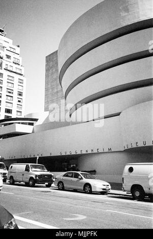 Solomon R. Guggenheim Museum, Fifth Avenue, New York City, Manhattan, Vereinigten Staaten von Amerika, USA Stockfoto