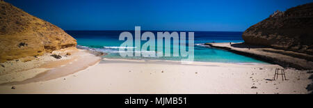 Landschaft mit Sand Ageeba Beach in der Nähe von Marsa Matruh, Ägypten Stockfoto