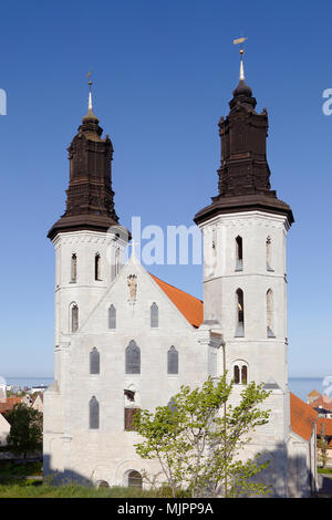 Fassade der Kathedrale aus dem Mittelalter in Visby auf der schwedischen Insel Gotland. Stockfoto