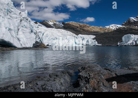 Pastoruri-Gletscher an der Cordillera Blanca in Peru Stockfoto