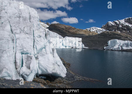 Pastoruri-Gletscher an der Cordillera Blanca in Peru Stockfoto