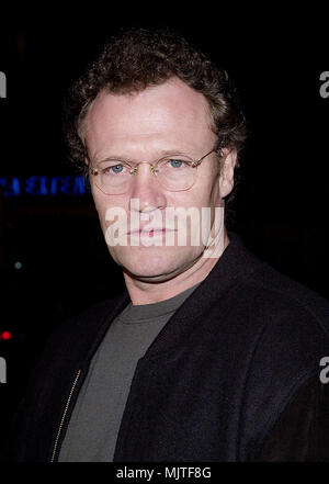 November 13, 2000, Los Angeles, CA, USA; Der 6. Tag 1 e wurde an der Lindbrook Theater im Westwood - Los Angeles Michael Rooker Michael Rooker.. 12. JPGRooker. Michael.12 Ereignis in Hollywood Leben - Kalifornien, Red Carpet Event, Vertikal, USA, Filmindustrie, Prominente, Fotografie, Bestof, Kunst, Kultur und Unterhaltung, Topix Celebrities Fashion / vom roten Teppich -1994-2000, eine Person, Vertikal, Besten, Hollywood Leben, Event in Hollywood Leben - Kalifornien, Roter Teppich und backstage, USA, Film, Stars, Film Stars, TV Stars, Musik, Promis, Fotografie, Bestof, Kunst Stockfoto