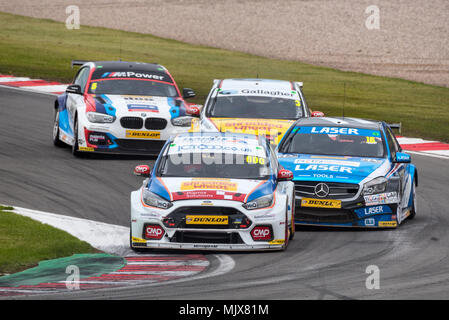 Sonntag, 29. April 2018, Sam Tordoff Ford Focus RS Dunlop MSA British Touring Car Championship BTCC in Donington Park Circuit, Derbyshire, England, Großbritannien Stockfoto