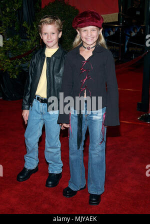 Cayden und Jenna Boyd anreisen, bei der Premiere von "Harry Potter und die Kammer des Schreckens' auf dem Westwood Village Theater in Los Angeles. November 14, 2002. - BoydCayden Jenna68.JPG - BoydCayden Jenna 68. JPGBoydCayden Jenna 68 Veranstaltung in Hollywood Leben - Kalifornien, Red Carpet Event, Vertikal, USA, Filmindustrie, Prominente, Fotografie, Bestof, Kunst, Kultur und Unterhaltung, Topix Celebrities Fashion / vom roten Teppich-, Vertikal, Besten, Hollywood Leben, Event in Hollywood Leben - Kalifornien, Roter Teppich, USA, Filmindustrie, Prominente, Stockfoto