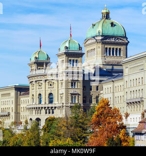 Die Bundesregierung Palace (1902), dem Parlament Gebäude der Schweizerischen Bundesversammlung und Bundesrat, Bern, Schweiz Stockfoto