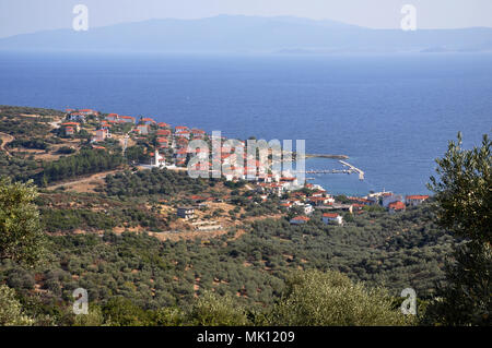 Hafen von pyrgadikia Dorf in Halbinsel Sithonia Chalkidiki Griechenland Stockfoto