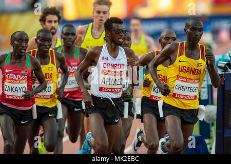 GOLD COAST, Australien - 8 April: Mohammed Ahmed von Kanada konkurrieren in der Männer 5000 m-Finale bei den Gold Coast 2018 Commonwealth Games in Carrara Stad Stockfoto