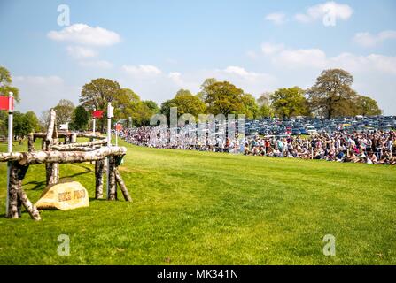 Cross Country. Grosse Masse. Mitsubishi Badminton Horse Trials. Badminton. UK. 05.05.2018. Stockfoto