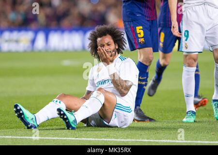 Spanien - 6. Mai: Real Madrid Verteidiger Marcelo (12) Während des Spiels zwischen dem FC Barcelona gegen Real Madrid für die Runde 36 der Liga Santander, spielte im Camp Nou Stadion am 6. Mai 2018 in Barcelona, Spanien. (Credit: Mikel Trigueros/Urbanandsport/Cordon Cordon Drücken Drücken) Stockfoto