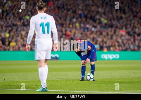 Spanien - 6. Mai: FC Barcelona, Lionel Messi (10) Während des Spiels zwischen dem FC Barcelona gegen Real Madrid für die Runde 36 der Liga Santander, spielte im Camp Nou Stadion am 6. Mai 2018 in Barcelona, Spanien. (Credit: Mikel Trigueros/Urbanandsport/Cordon Cordon Drücken Drücken) Stockfoto