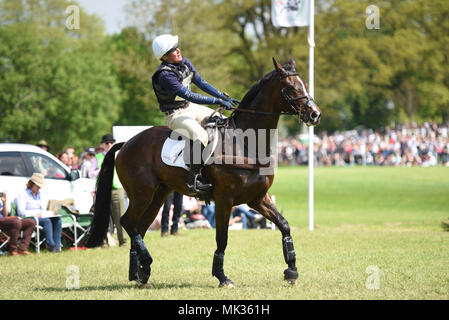 Badminton, Großbritannien. 5. Mai 2018. 05.05.2018 Mitsubishi Motors Badminton Horse Trials 2018. Badminton House. Flora Harris (GBR) auf bayano Credit: Julie Priestley/Alamy leben Nachrichten Stockfoto