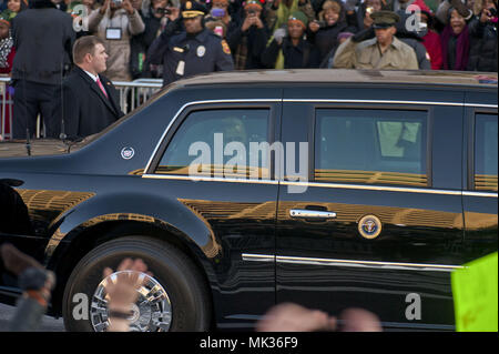 Washingon, District of Columbia, USA. 20 Jan, 2013. Us-Präsident Barack Obama nimmt in seiner zweiten Antrittsrede Parade in Washington, DC, am 13. Januar 2013. Credit: birkent Studio/ZUMA Draht/Alamy leben Nachrichten Stockfoto