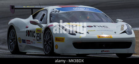 Monterey, CA, USA. 5 Mai, 2018. A. #234 James Walker Aus schalten 2 Während der Ferrari Challenge 458 1. Rennen an WeatherTech Raceway Laguna Seca in Monterey, CA Thurman James/CSM/Alamy leben Nachrichten Stockfoto