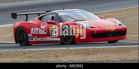 Monterey, CA, USA. 5 Mai, 2018. A. #279 Elleen Bildman Aus schalten 2 Während der Ferrari Challenge 458 1. Rennen an WeatherTech Raceway Laguna Seca in Monterey, CA Thurman James/CSM/Alamy leben Nachrichten Stockfoto