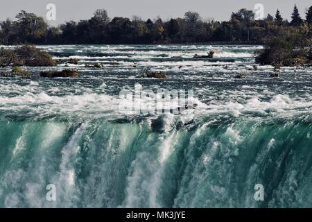 Postkarte mit einer erstaunlichen Niagara Wasserfall Stockfoto