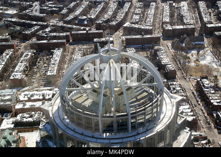 Die open-frame-Kuppel an der Spitze von 111 Huntington Avenue, Prudential Center, Boston, Massachusetts, United States Stockfoto