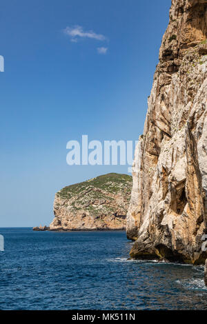 Am Eingang des Neptuns Grotte auf 'Capo Caccia' auf der Insel Sardinien Stockfoto