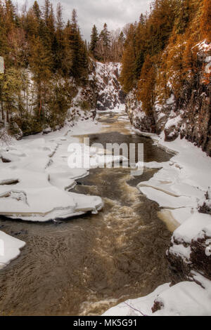 Winter in Pigeon River Provincial Park im nördlichen Ontario von Thunder Bay Stockfoto