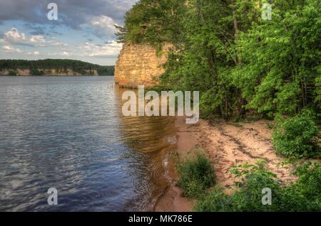 Hexen Gulch ist eine versteckte Attraktion in Wisconsin Dells und kann nur mit dem Boot erreicht werden. Stockfoto