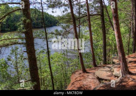 Hexen Gulch ist eine versteckte Attraktion in Wisconsin Dells und kann nur mit dem Boot erreicht werden. Stockfoto
