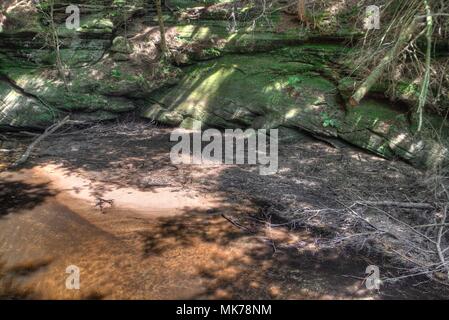 Hexen Gulch ist eine versteckte Attraktion in Wisconsin Dells und kann nur mit dem Boot erreicht werden. Stockfoto