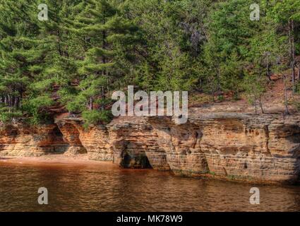 Hexen Gulch ist eine versteckte Attraktion in Wisconsin Dells und kann nur mit dem Boot erreicht werden. Stockfoto