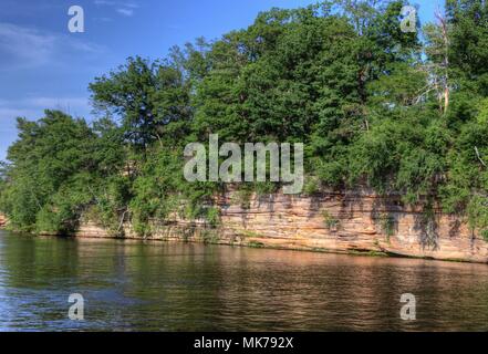 Hexen Gulch ist eine versteckte Attraktion in Wisconsin Dells und kann nur mit dem Boot erreicht werden. Stockfoto