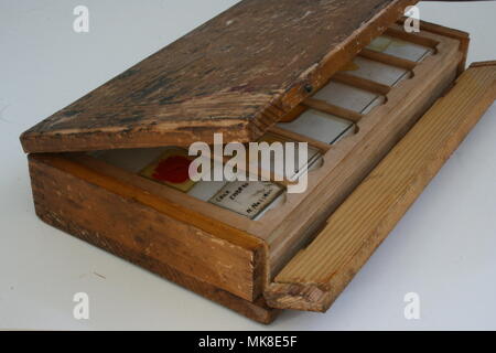 Objektträger in Holz- Tray und Box Stockfoto