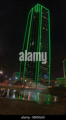 Die Dallas Skyline bei Nacht im Winter Stockfoto