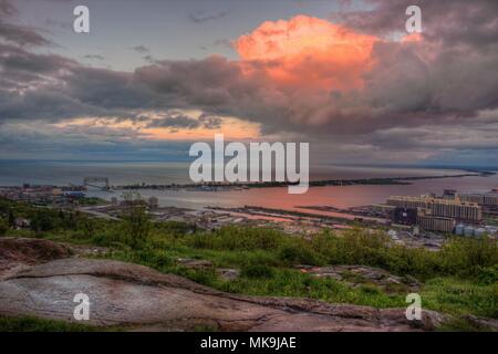 Enger Tower ist eine touristische Destination und malerischen Blick in Duluth, Minnesota Stockfoto