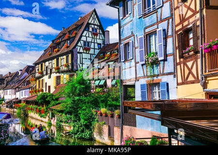 Traditionelle bunte Häuser in der Stadt Colmar, Elsass, Frankreich. Stockfoto