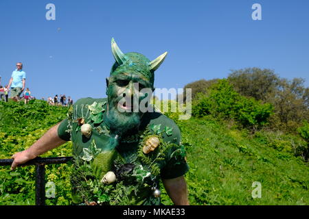 Hastings, Großbritannien. 7. Mai, 2018. Riesige geht es für Jack im Grünen festival Hastings Credit: Rachel Megawhat/Alamy leben Nachrichten Stockfoto