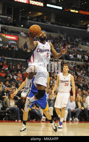 Los Angeles, Kalifornien, USA. 9 Jan, 2011. Los Angeles Clippers guard BARON DAVIS #5 in Aktion gegen die Golden State Warriors während des Spiels im Staples Center. Die Clippers schlagen die Krieger, 105-91. Credit: Csm/Alamy leben Nachrichten Stockfoto