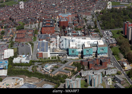 Luftaufnahme von St. James's Universitätskrankenhaus in Leeds Stockfoto