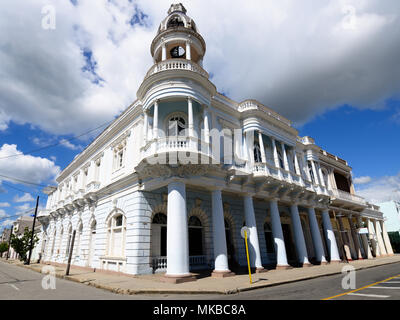 Koloniale Palacio Ferrer Gebäude befindet sich am Hauptplatz der Stadt Cienfuegos auf Kuba. Stockfoto