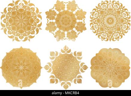 Set von 6 Hand gezeichnete gold Arabisch Mandala auf weißem Hintergrund. Ethnische Vektor dekorative Verzierung. Runde abstrakten orientalischen Ornament. Stock Vektor